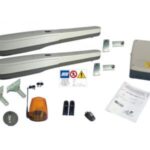 Complete unit set opens a gate with a weight of 400 kg per motor and a length of 3.5 meters